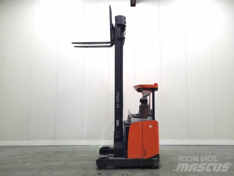 BT RRE160E Työntömastotrukit