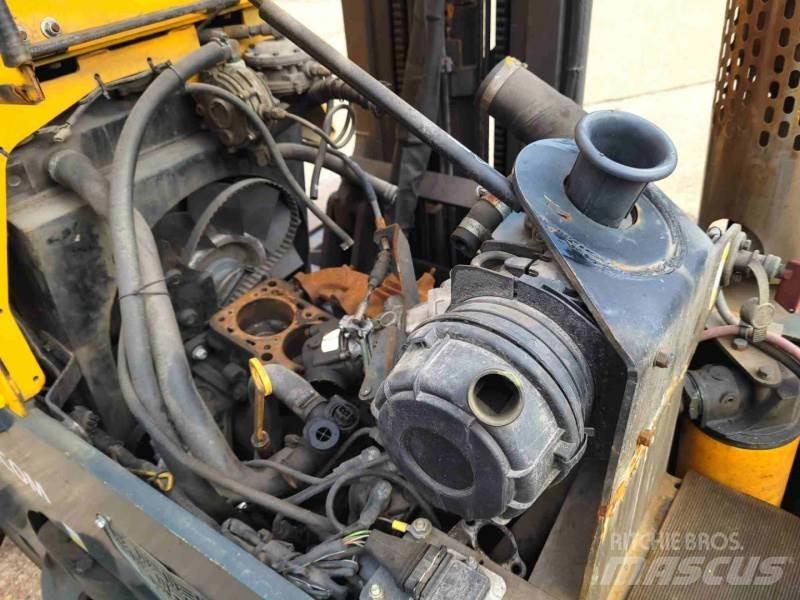Combilift C3000 GAS Nelitietrukit