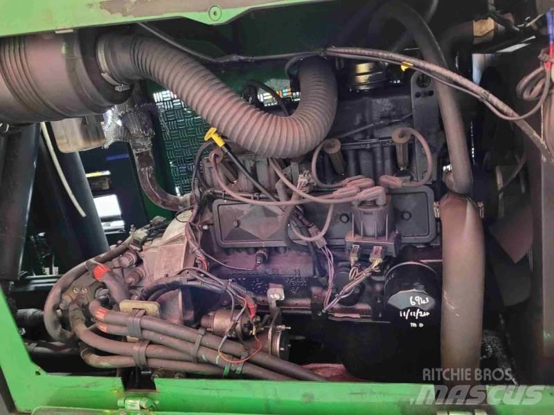 Combilift C3000GST Nestekaasutrukit