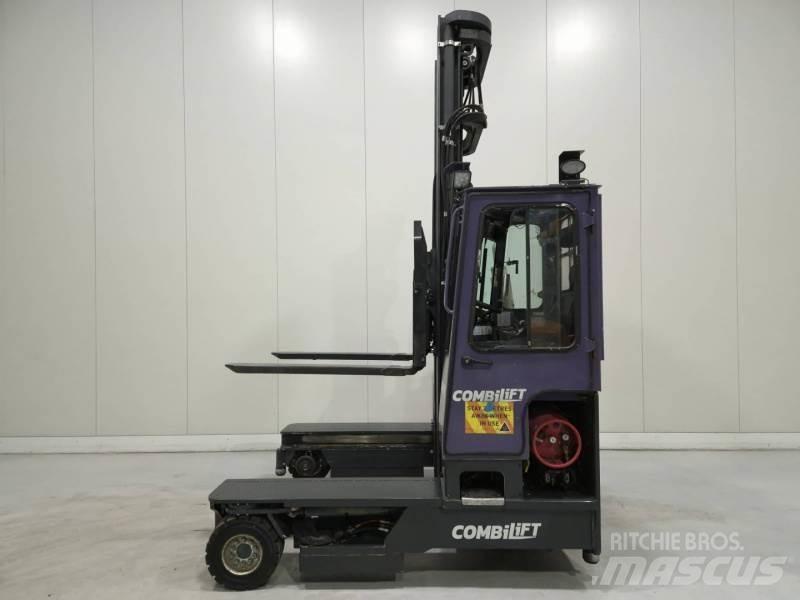 Combilift C4000 Nelitietrukit