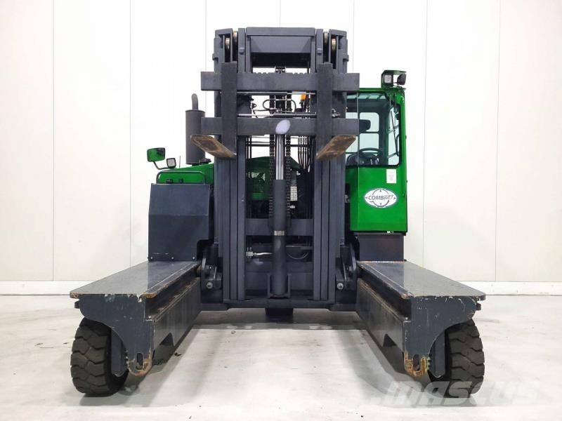 Combilift C8000 GAS Nelitietrukit