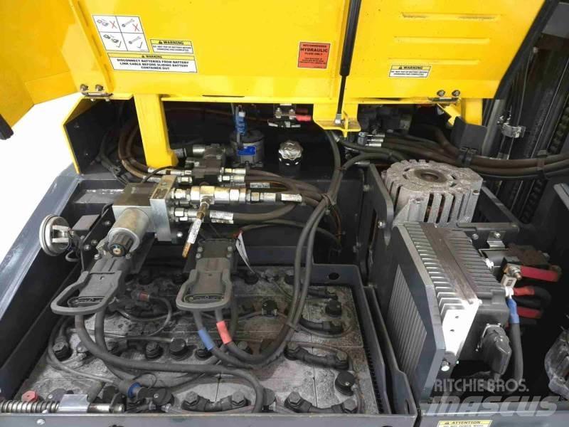 Combilift CBE2500 Nelitietrukit
