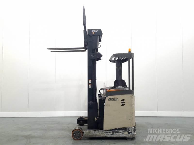 Crown ESR5000-14 OPT3 Työntömastotrukit