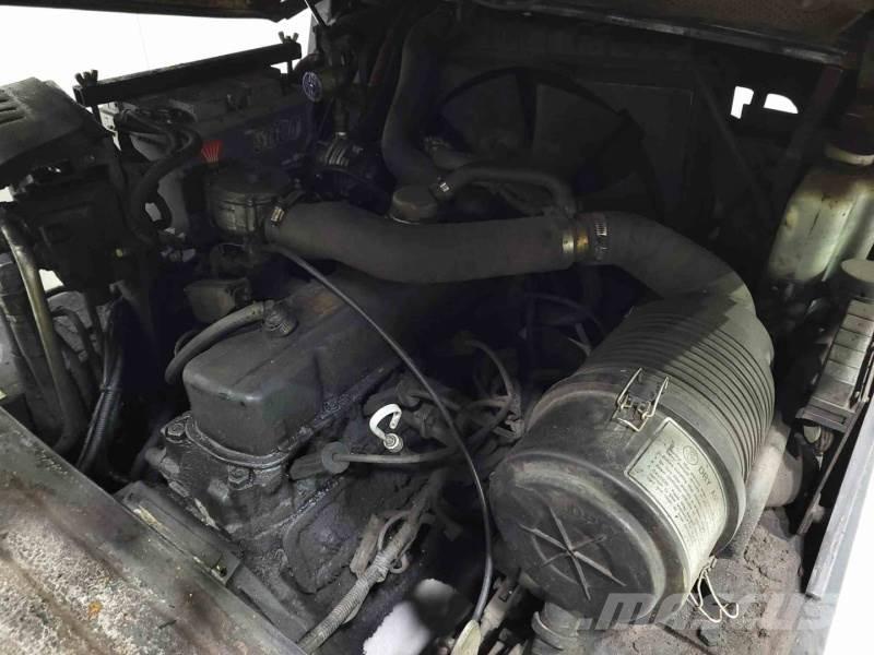 Doosan GP30-3 Nestekaasutrukit
