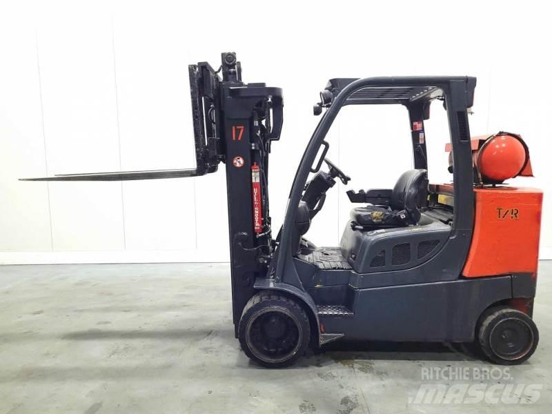 Hyster S5.50FT Nestekaasutrukit