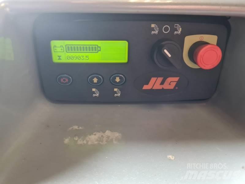 JLG 20MVL Saksilavat
