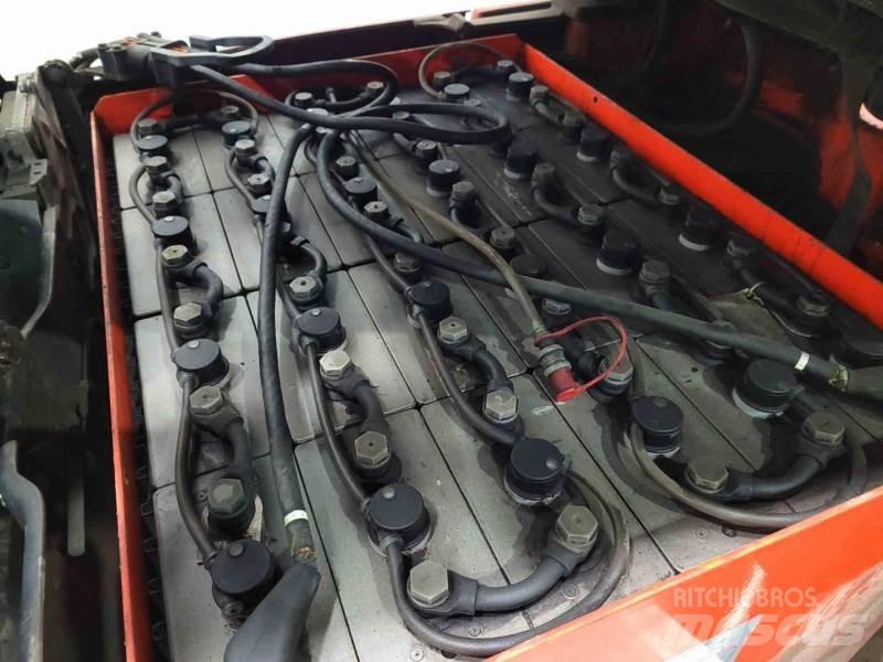 Linde E16-02 Muut haarukkatrukit