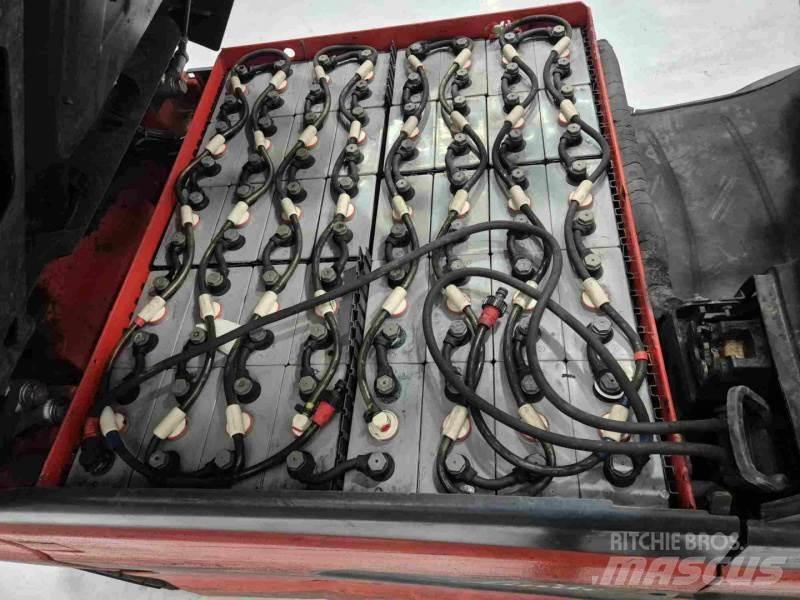 Linde E30L-01 Sähkötrukit