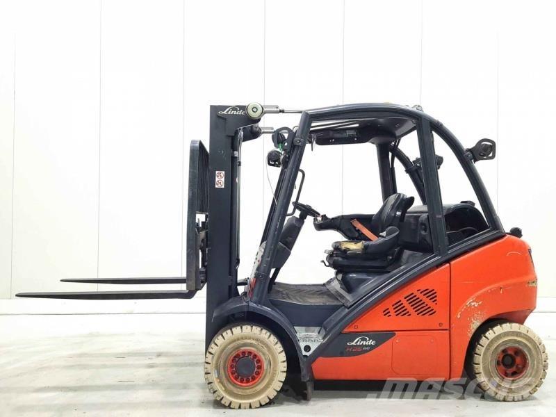 Linde H25T-02 Nestekaasutrukit