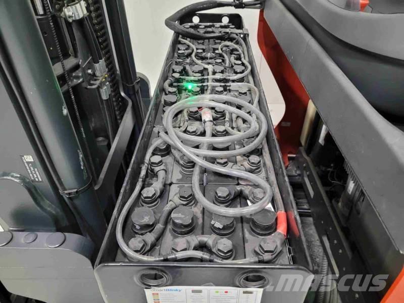 Linde R12B-01 Työntömastotrukit