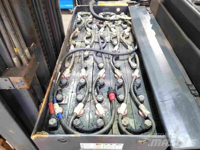 Linde R14N-01 Työntömastotrukit