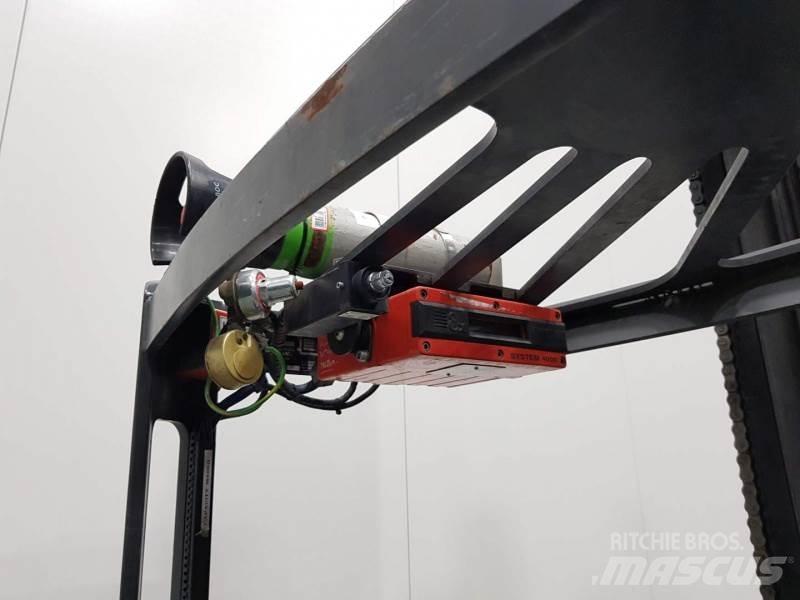 Linde R16 PYROBAN Työntömastotrukit