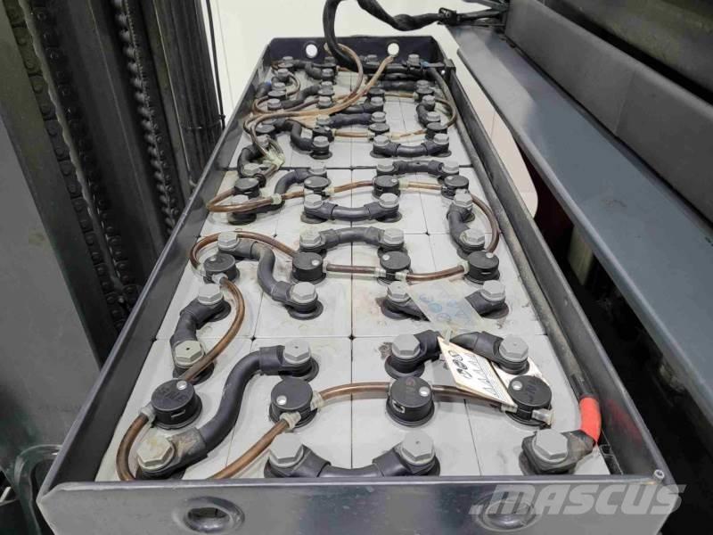 Linde R16HD-01 Työntömastotrukit