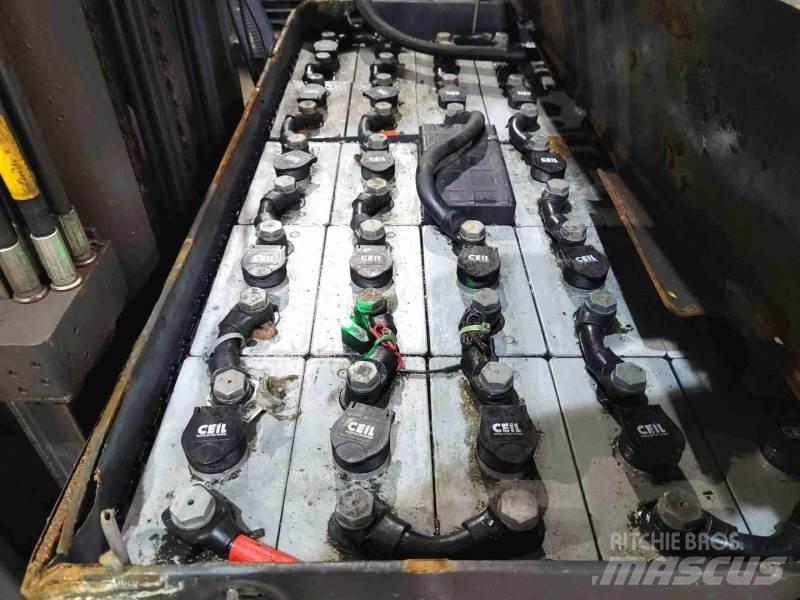 Linde R16N-01 Työntömastotrukit