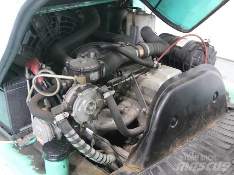 Mitsubishi FG35K Nestekaasutrukit