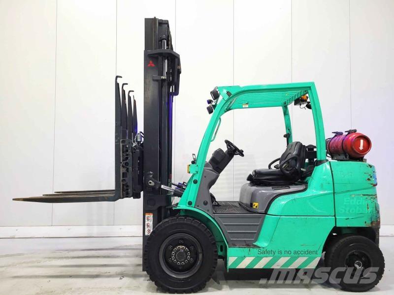 Mitsubishi FG40NT Nestekaasutrukit