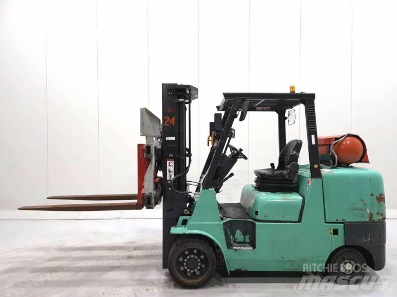 Mitsubishi FGC55K Nestekaasutrukit