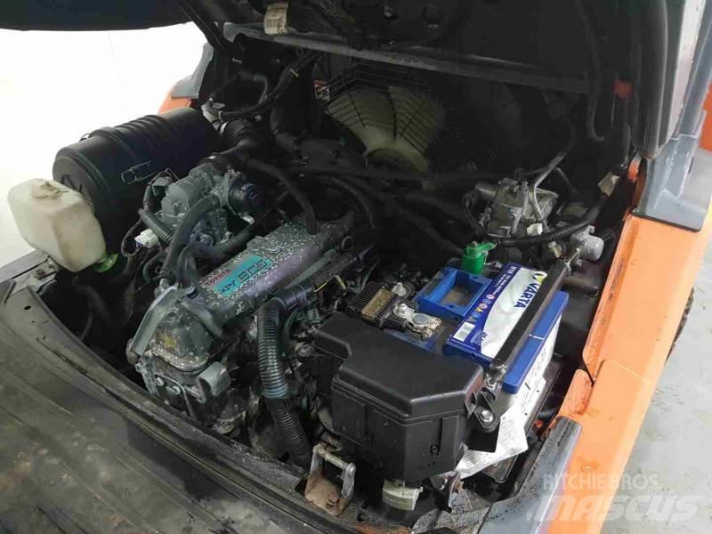 Toyota 8FGF30 Nestekaasutrukit
