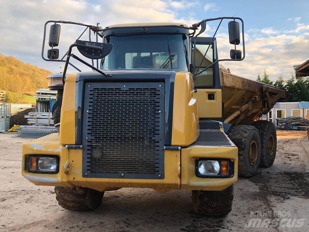 Bell D30D Maansiirtoautot