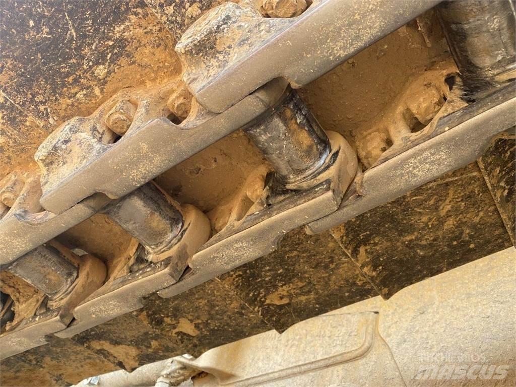 CAT D6T LGP VPAT Telaketjupuskutraktorit