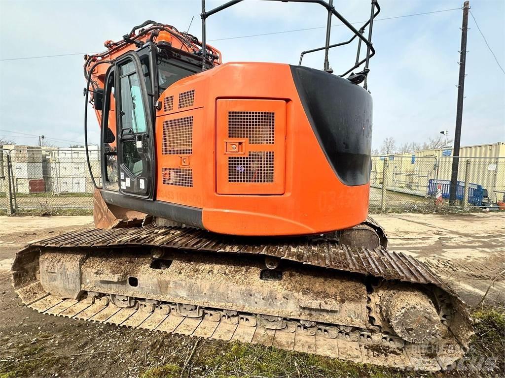 Hitachi ZX225USLC-6 Telakaivukoneet