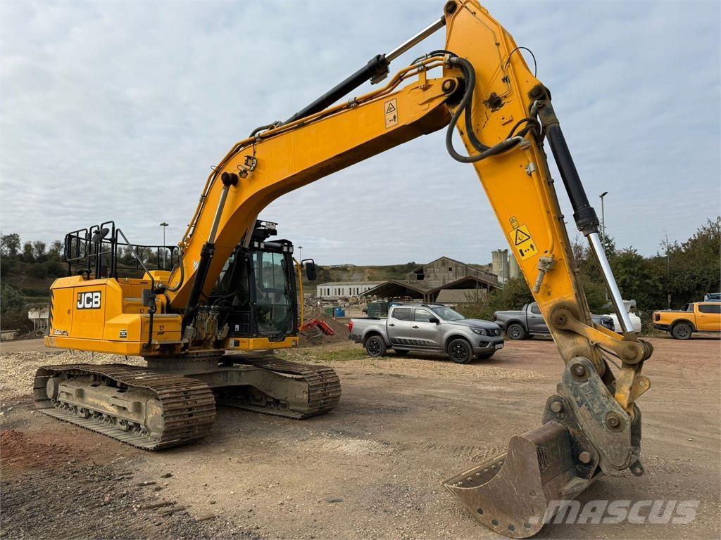 JCB 220X L 4F Telakaivukoneet