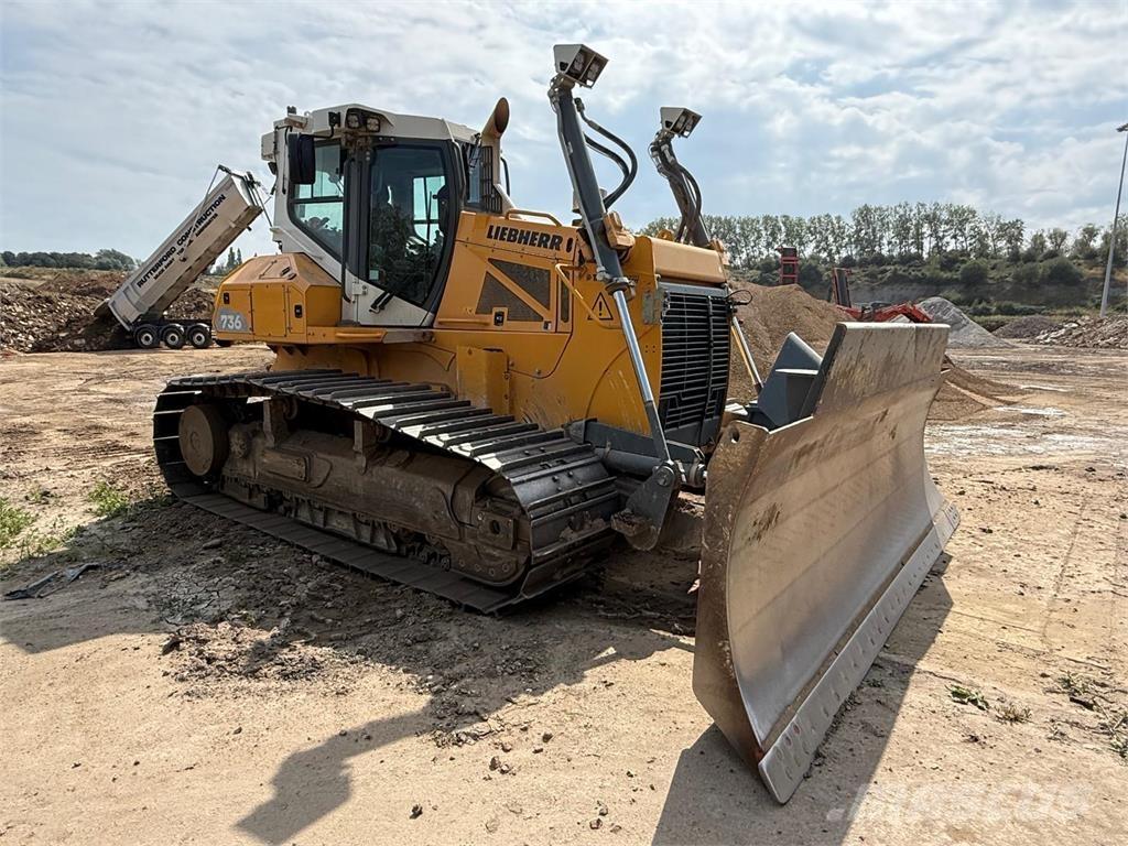 Liebherr PR 736 Telaketjupuskutraktorit