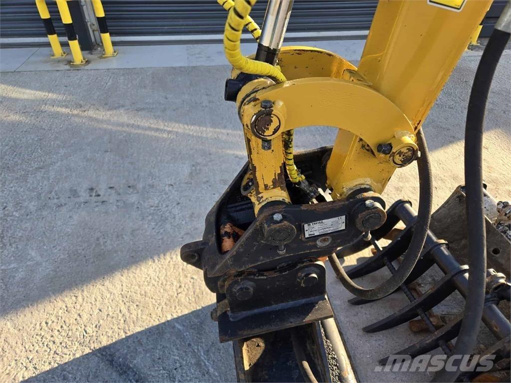 CAT 301.6 Minikaivukoneet < 7t