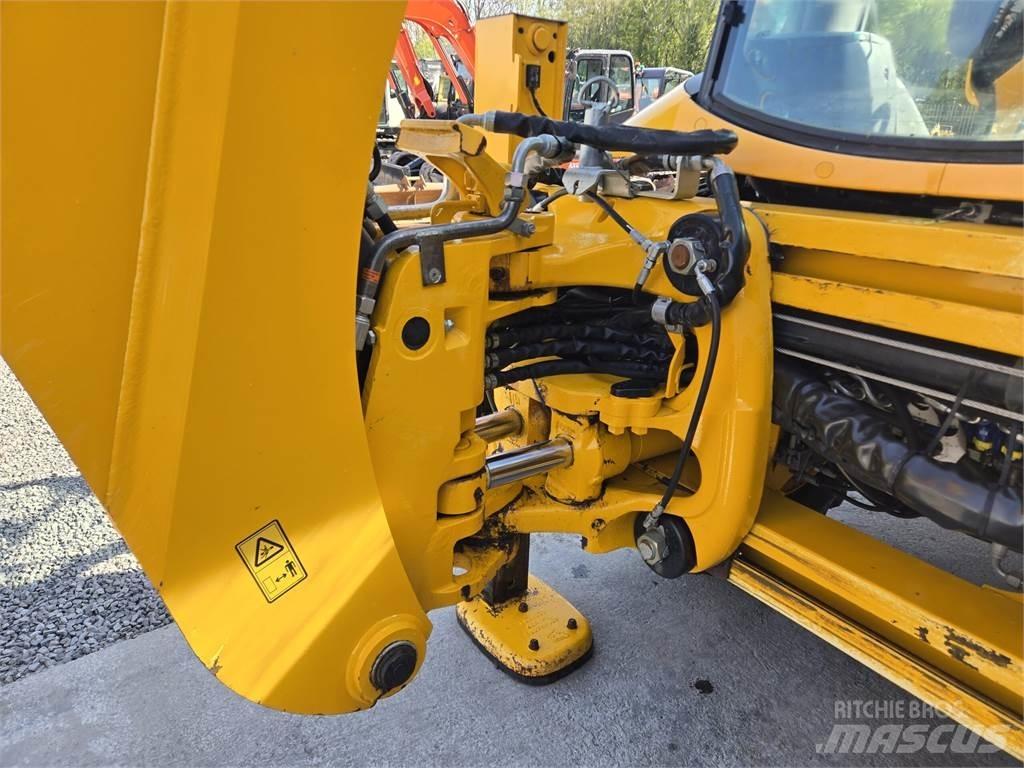 JCB 3CX Kaivurikuormaajat