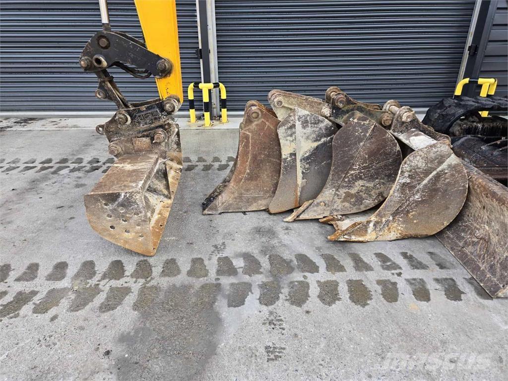 JCB 86C-1 Midikaivukoneet 7t - 12t