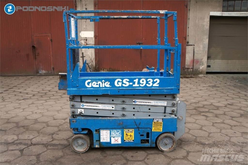 Genie 1932 Saksilavat