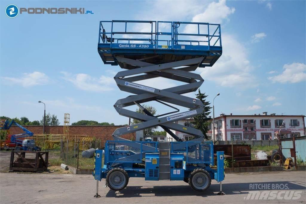 Genie 4390 RT Saksilavat