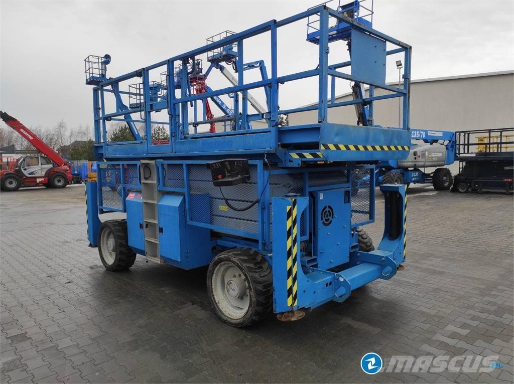 Genie GS-4390 Saksilavat