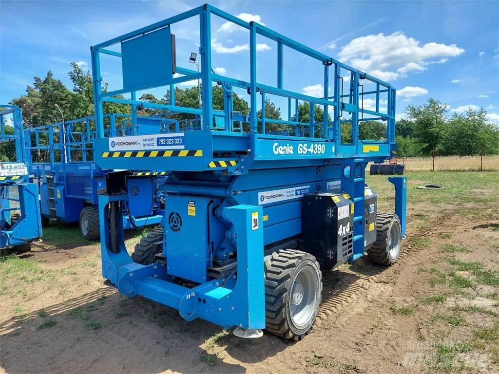 Genie GS-4390 RT Saksilavat
