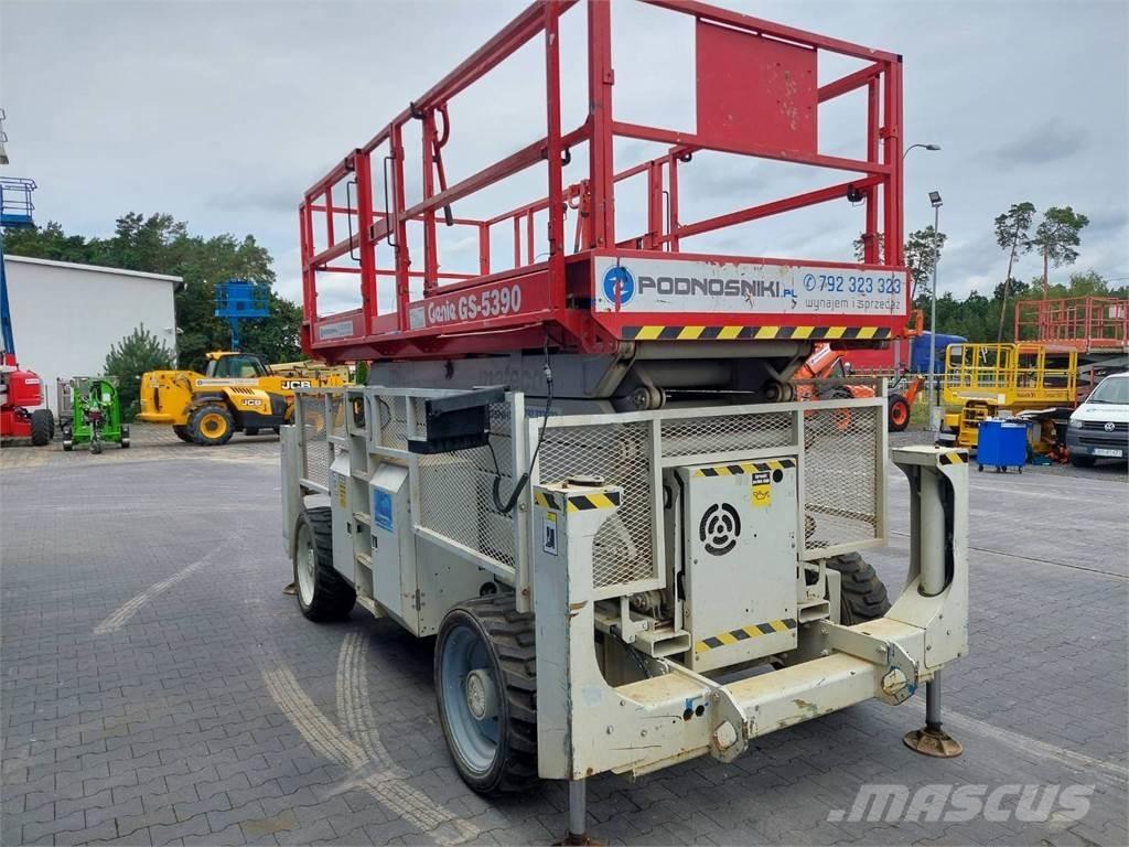 Genie GS-5390 Saksilavat