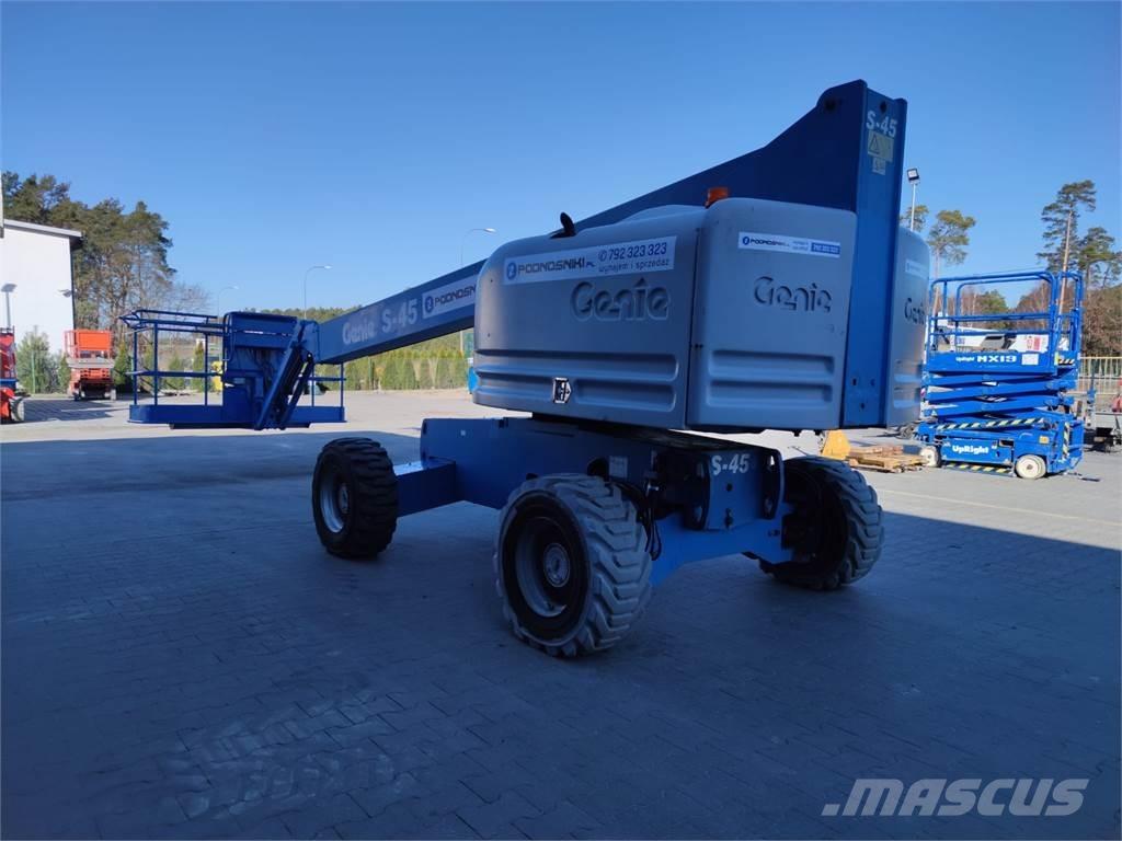 Genie S-45 Teleskooppipuominostimet