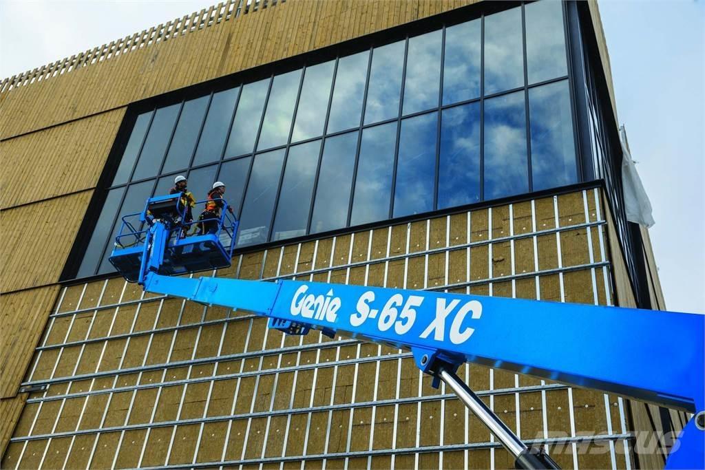 Genie S-65 XC Teleskooppipuominostimet