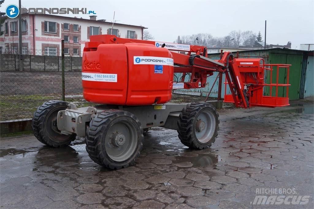 Genie Z45/25J Kuukulkijat