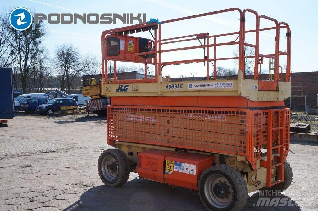 JLG 4069 Saksilavat