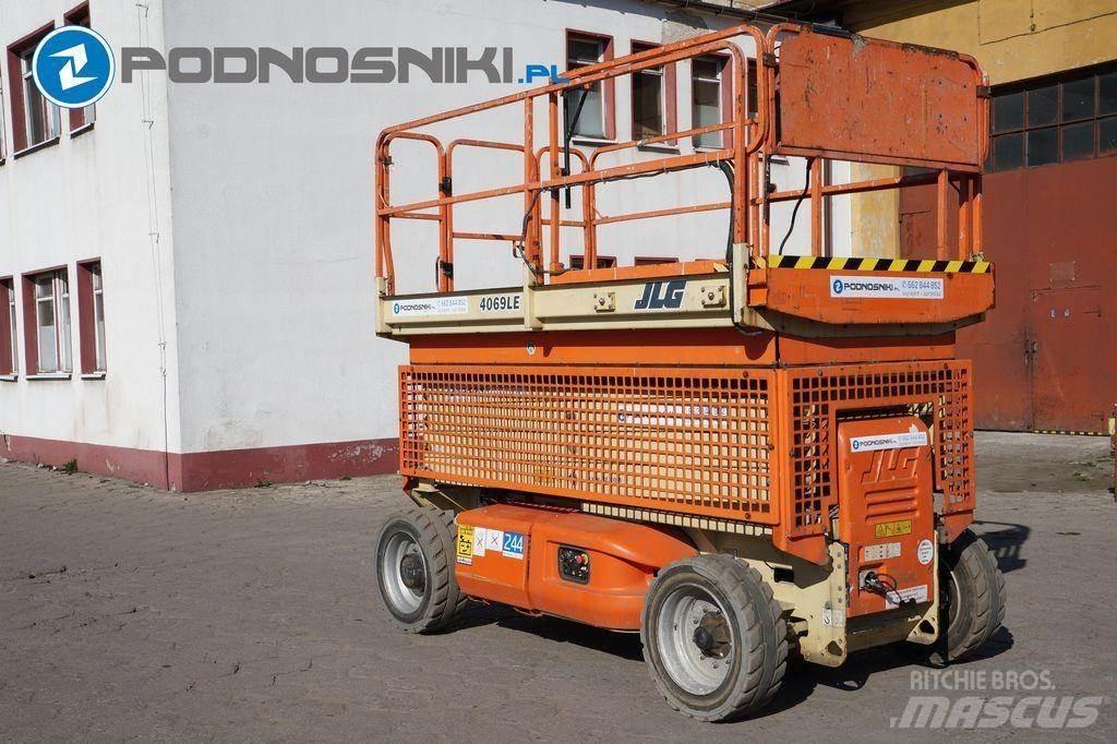 JLG 4069 Saksilavat