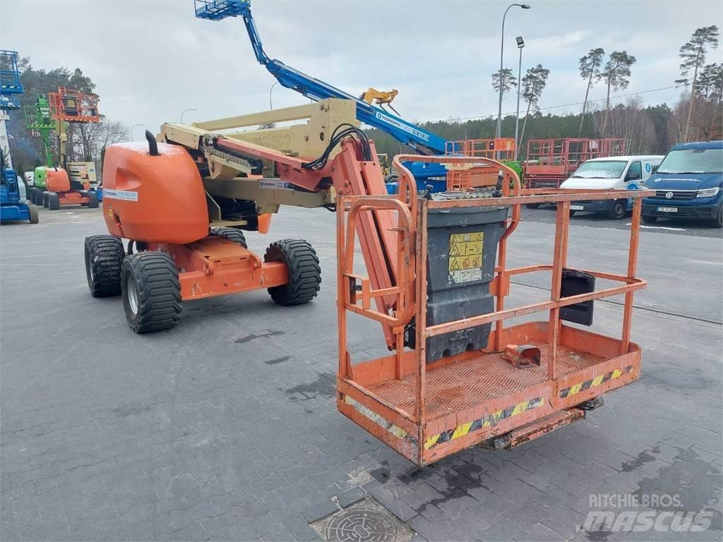 JLG 450AJ Kuukulkijat