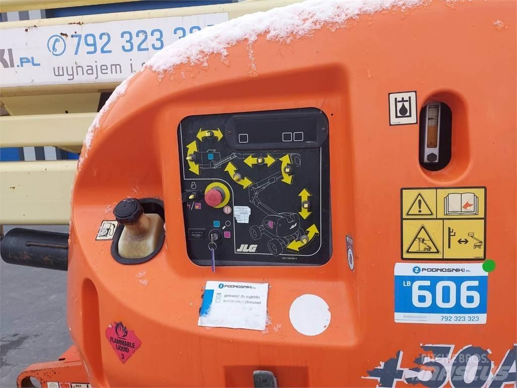 JLG 450AJ Kuukulkijat