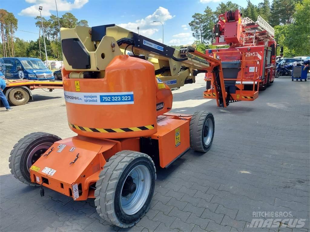 JLG E450AJ Kuukulkijat
