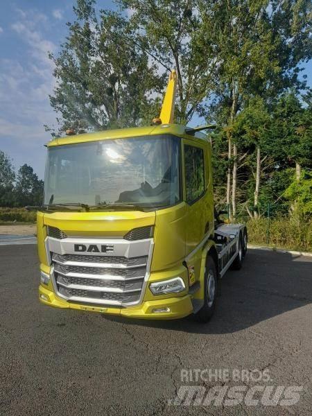 DAF XD Vaihtolava-autot
