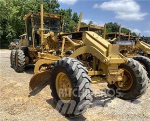 CAT 140H Tiehöylät