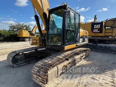 CAT 324DL Long Reach Telakaivukoneet