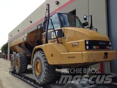 CAT 725 Dumpperit