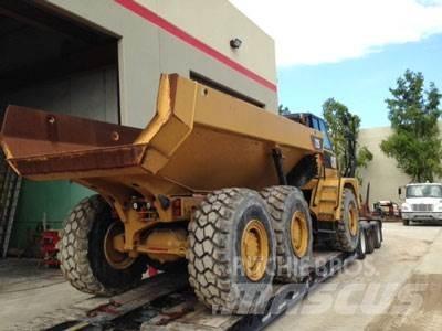 CAT 725 Dumpperit