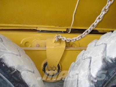 CAT 730 Tailgate Muut