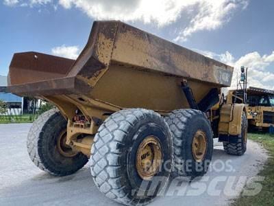 CAT 740B Dumpperit